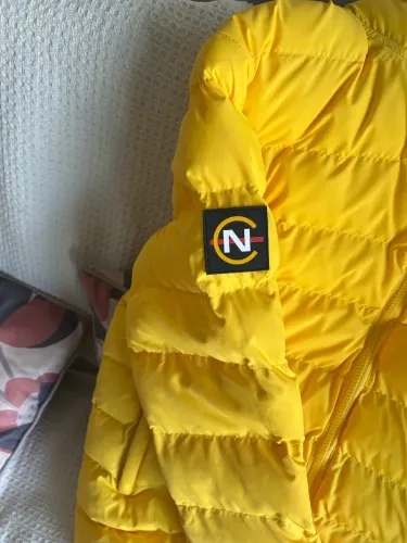 Jaqueta original Náutica  com capuz 