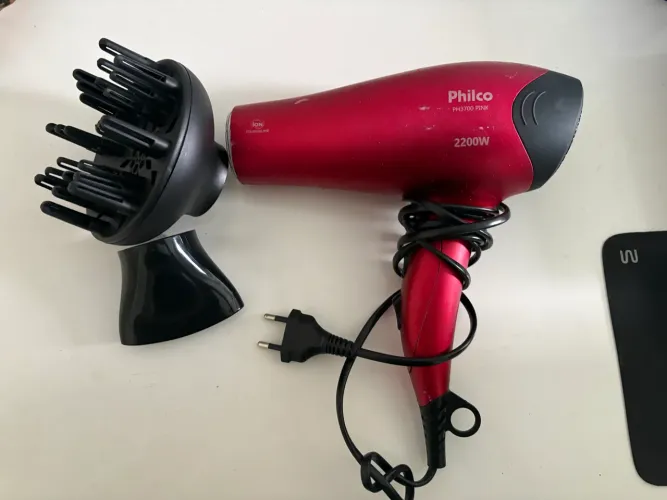 Secador Phillips 220 W