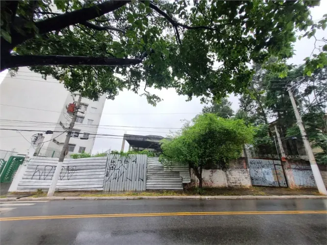 VENDA - Terreno de 2.000m² - Plano - 30m² de frente - próximo à Avenida Nova Cantareira