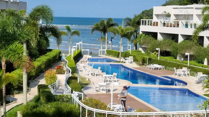 Casa, 420 m² - venda por R$ 2.900.000,00 ou aluguel por R$ 25.000,00/mês - Praia de Pernam