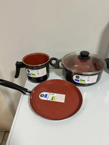 Vendo kit de panela , novas . 