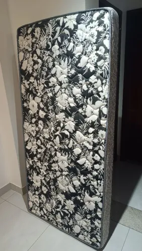 Colchão solteiro Ortobom