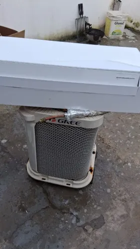 Ar condicionado  gree inverter  de 9 mil  bths 