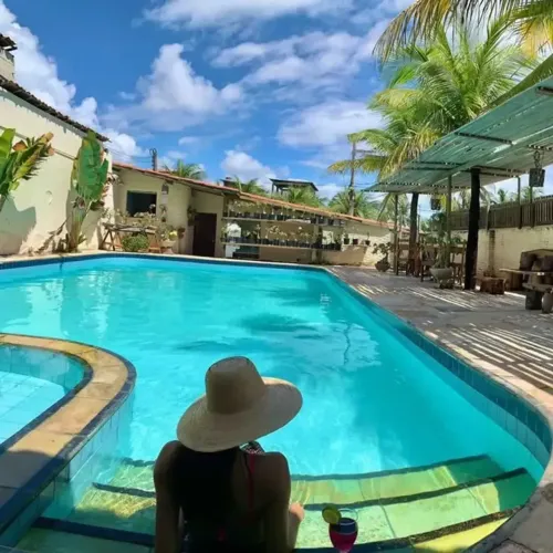 VENDO BELISSÍMA POUSADA EM CANOA QUEBRADA - CEARÁ - BRASIL