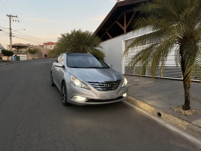 Hyundai Sonata 2.4 16V 182cv 4P Aut. 2012