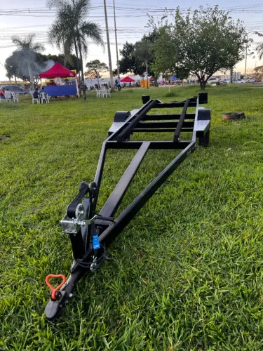 Reboque Náutico 5m Comfort com Estrutura em Perfil 100