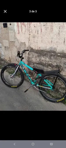 ? Pneus Maxxis, Cubo Barulhento, Banco La Máfia, Mesinha GTS 2.0, Manete Shimano