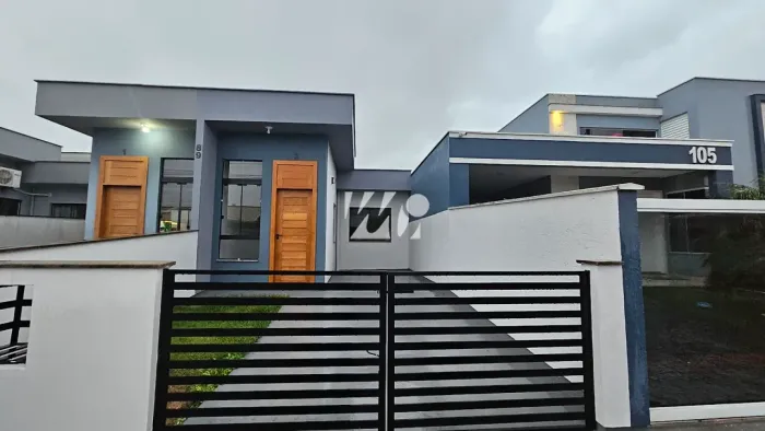 Casa Geminada 2 dormitórios Bela Vista - imv