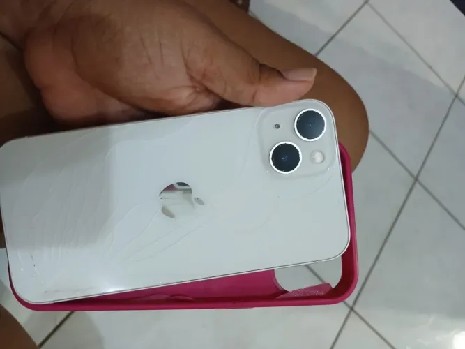 iPhone 13