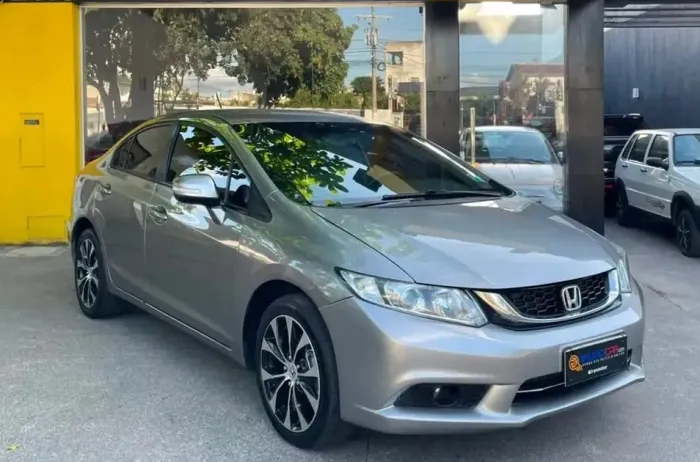 Honda Civic Sedan LXR 2.0 Flexone 16V Aut. 4P 2016