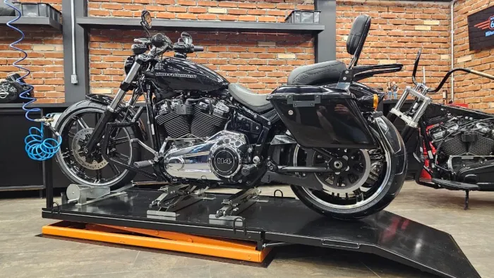 Harley-Davidson Breakout 114 2019 - Impecável