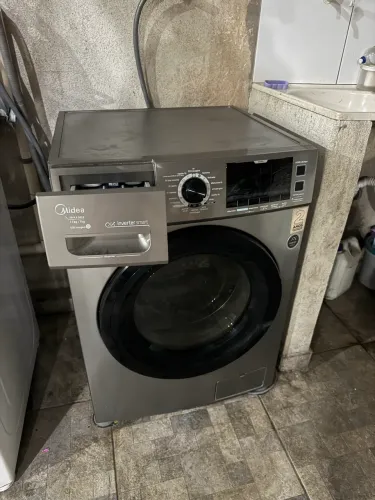 Máquina lava e seca