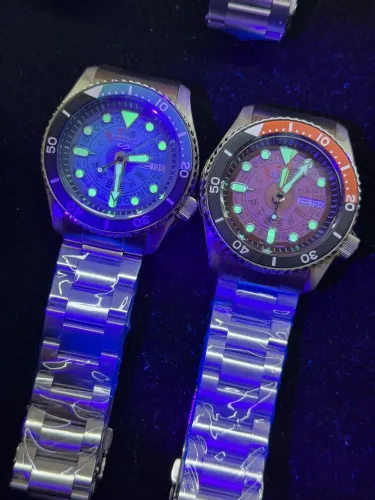 Relógio Seiko 5 Sports "Time Sonar" Skeleton em Aço Inoxidável 904L