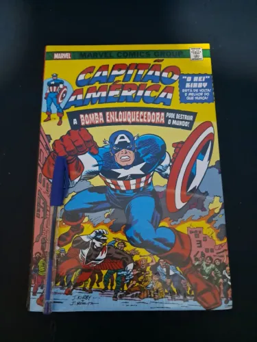 omnibus capitão América lacrado + capitão América branco(lacrada) de brinde