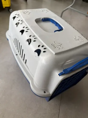 Caixa de transporte para gatos e cachorros