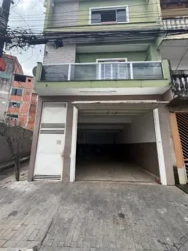 Galpão na Rua José Domingues, 230 134 m²