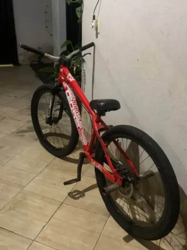 GIOS 4 TRIX VERMELHA PERFEITO ESTADO 