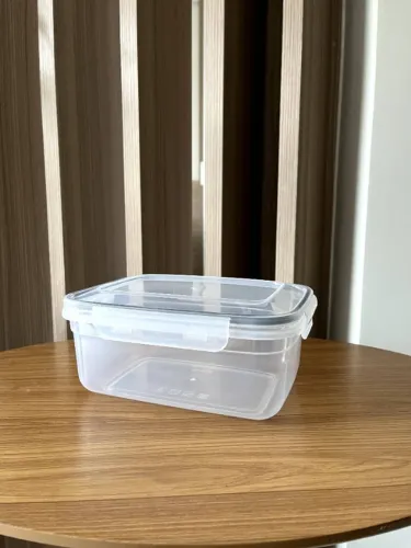 Pote Hermético de Plástico 2300 mL