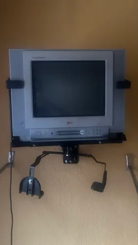 Tv retrô tela plana 14 colorida com suporte de parede LG