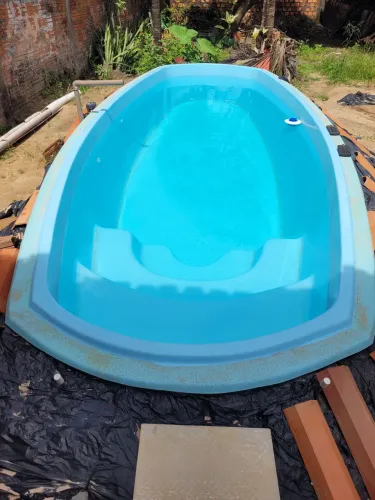 Vendo Piscina com urgência 