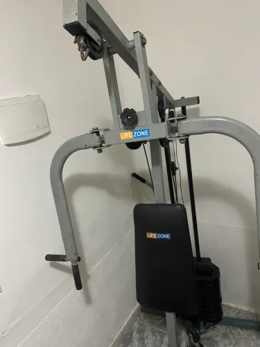 EQUIPAMENTO DE ACADEMIA