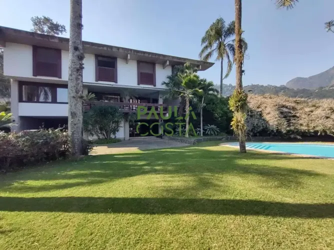 Itanhangá | Casa de Condomínio 4 quartos, sendo 2 suites