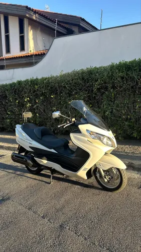 Suzuki Burgman 400 2011