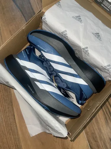 TÊNIS AZUL ADIDAS ADIZERO EVO ATR DARK BLUE - TAM 42BR