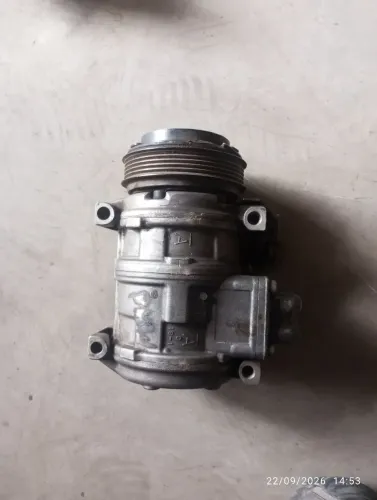 Vendo compressor de ar cond. BMW 325 6 Cil. 92.93.94.95