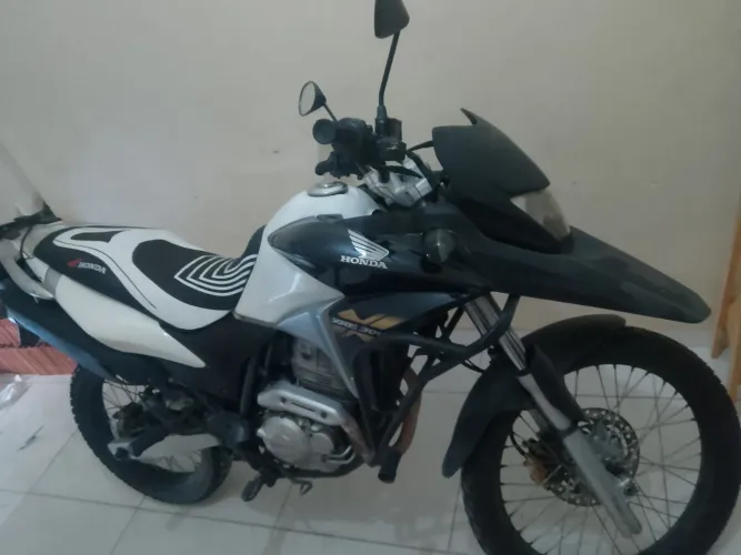 XRE 300 2014