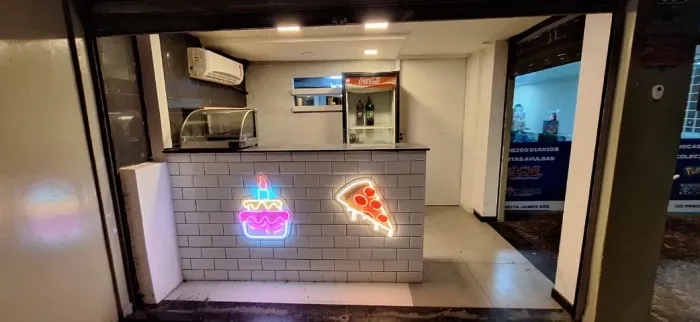 OPORTUNIDADE URGENTE - PIZZARIA DELIVERY COMPLETA na Barra 110m², ao lado do metrô!
