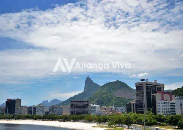 Botafogo | Apartamento 3 quartos, sendo 1 suite