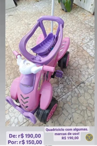 Quadriciclo infantil com.empurrador.