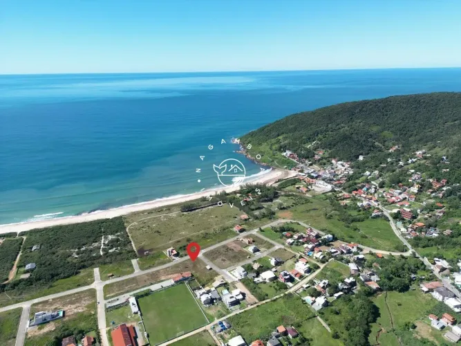 Excelente terreno de esquina à venda no Lot. Mares de Garopaba, Praia da Gamboa!