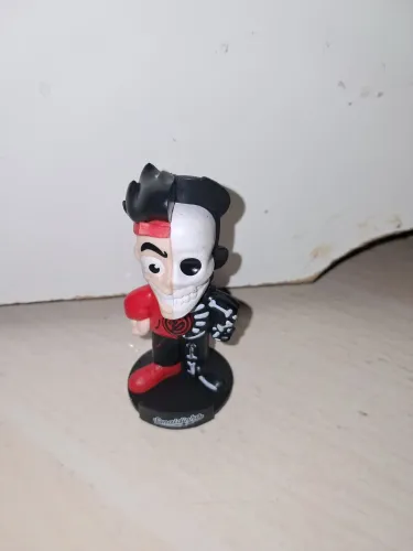 Boneco do Enaldinho, do Bob's 