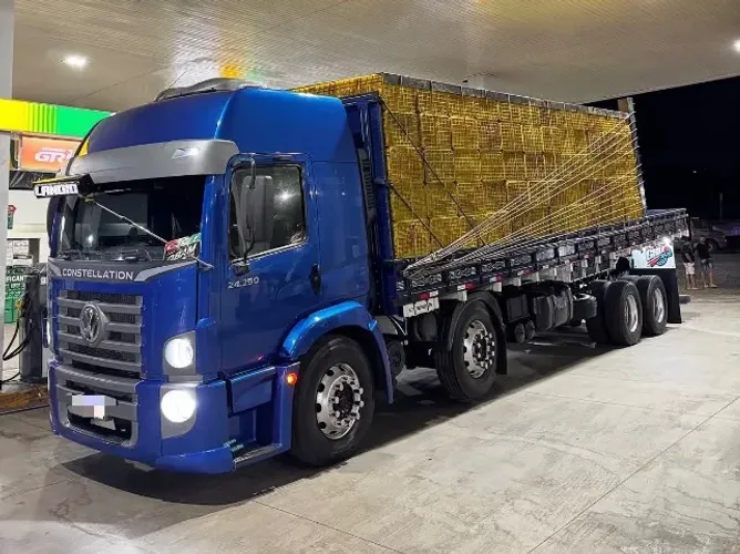Vw 24-250 2011 6x2 Carroceria unico dono 