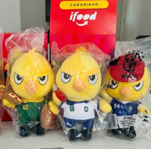 Kit 3 canarinhos 1958 1962 e 1994 RJ