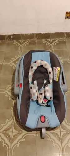 Vende-se Bebê Conforto 