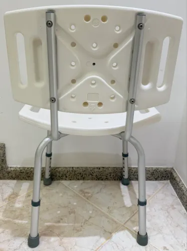 CADEIRA DE BANHO 