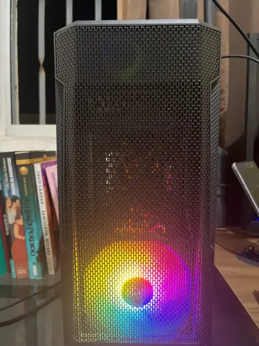 Pc gamer completo Ryzen 5 4650g PRO,SSD 240 gb,HD 500gb,16 gb de ram