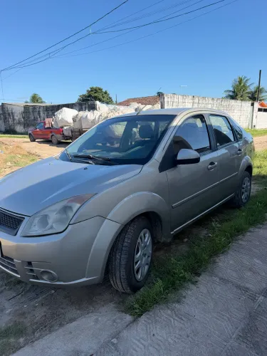 Ford Fiesta Sedan 1.0 8V Flex 4P 2009
