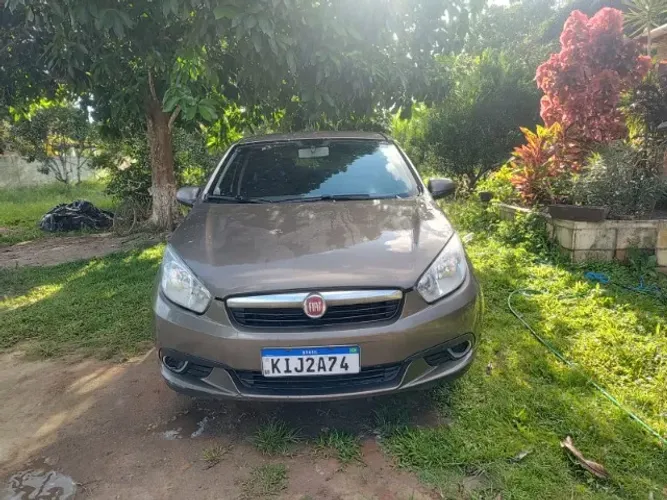 Fiat Grand Siena Attrac. 1.4 EVO F.flex 8V 2014