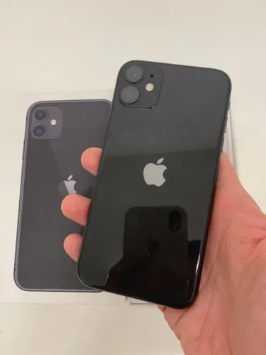 iPhone 11 256GB Preto // Bateria 87% // impecável //  retirada na Savassi