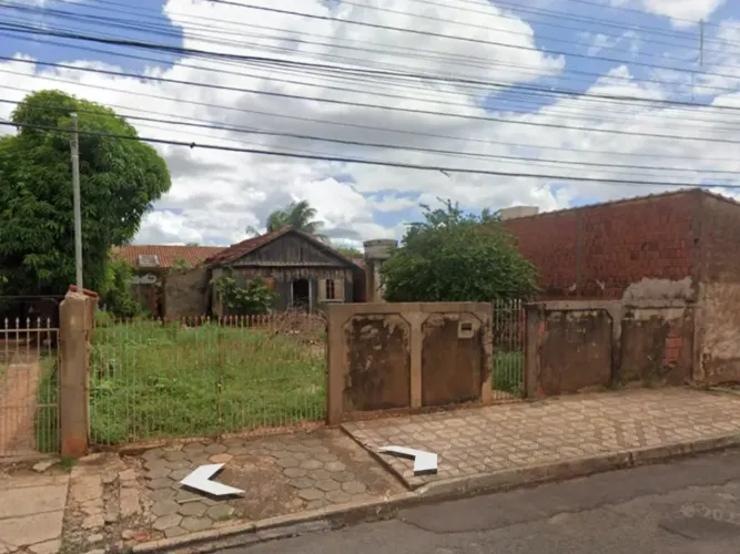 Lote/Terreno para venda com 360 metros quadrados em Guanandi - Campo Grande - Mato Grosso