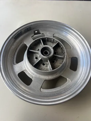 Roda Traseira Kasinski Mirage 250 2011 Original (Usado)