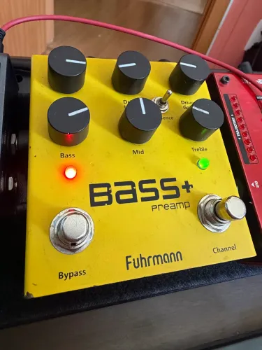 Pedal Bass+ Fuhrmann Pré Amp Baixo + Drive