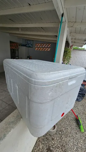 Caixa de isopor 100 litros 