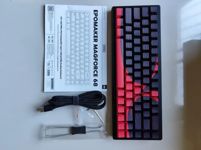 Teclado magnético epomaker Mgforce 68 