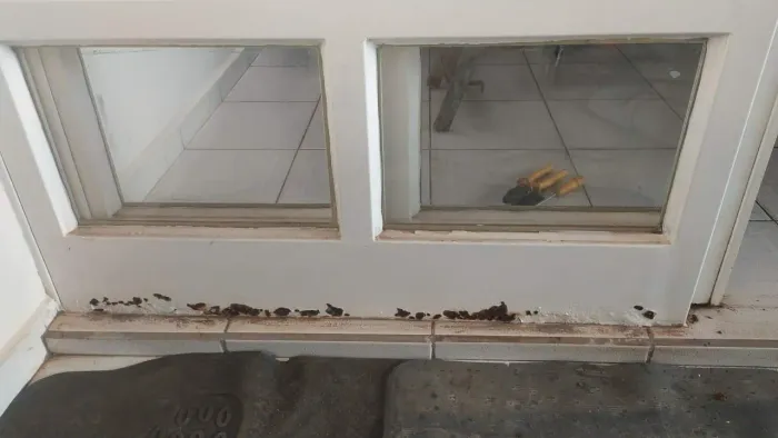 Concerto de portas de correr