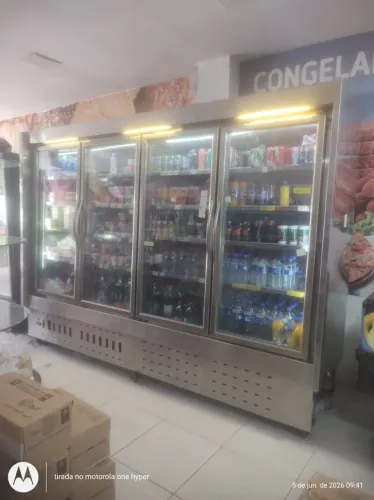 Alto serviço todo no inox com 4 portas vem